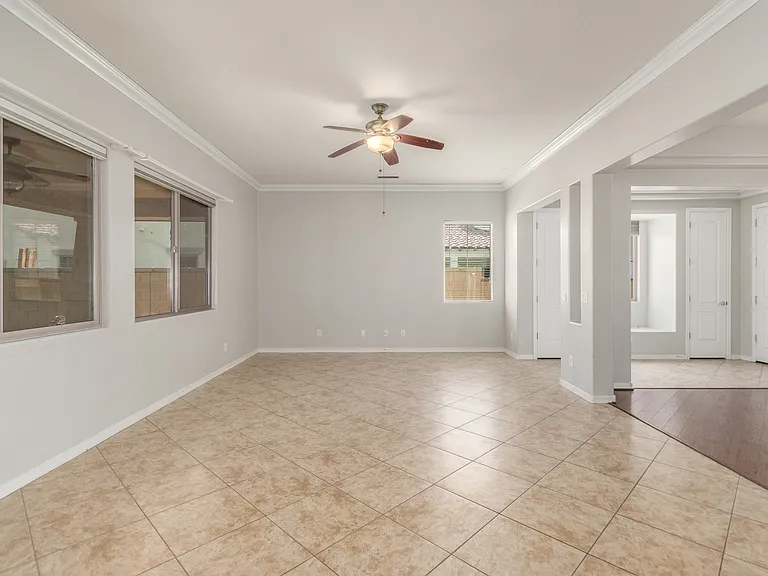 2789 N Heritage St — Photo 38