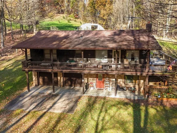 15526 Crowl St SE, Minerva, OH 44657