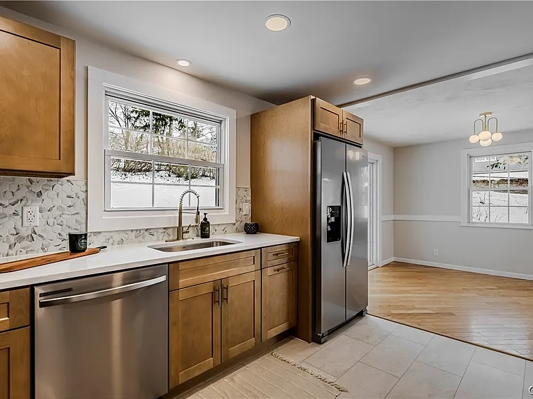 63 Higby Rd — Photo 18