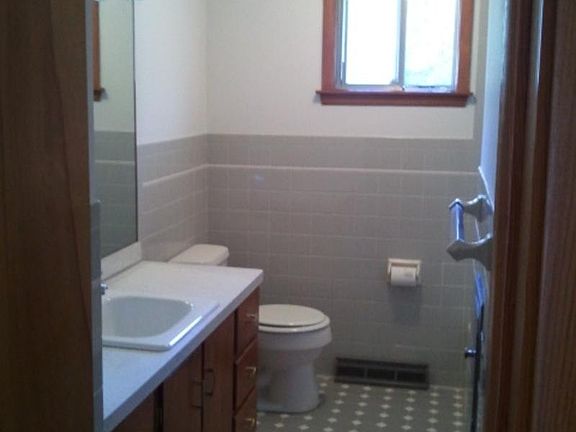 5th image of 19 Beechwood Dr