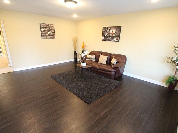 3rd image of 6536 Berry Ave