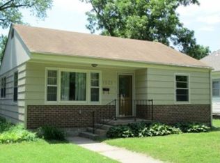 1521 Houston St, Manhattan, KS 66502