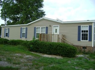 215 S Williams Rd, Beulaville, NC 28518