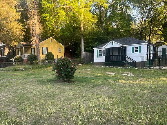 2nd image of 3520 Dale Dr
