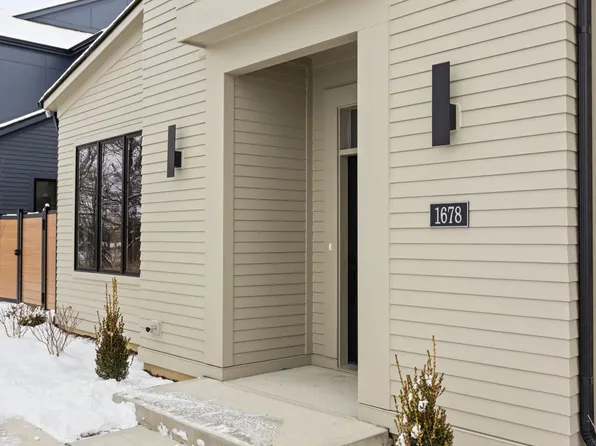 1678 Coach Dr, Westfield, IN 46074