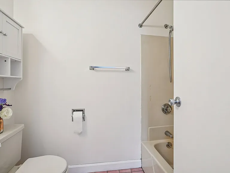 35 Desmoines Rd #209 — Photo 18