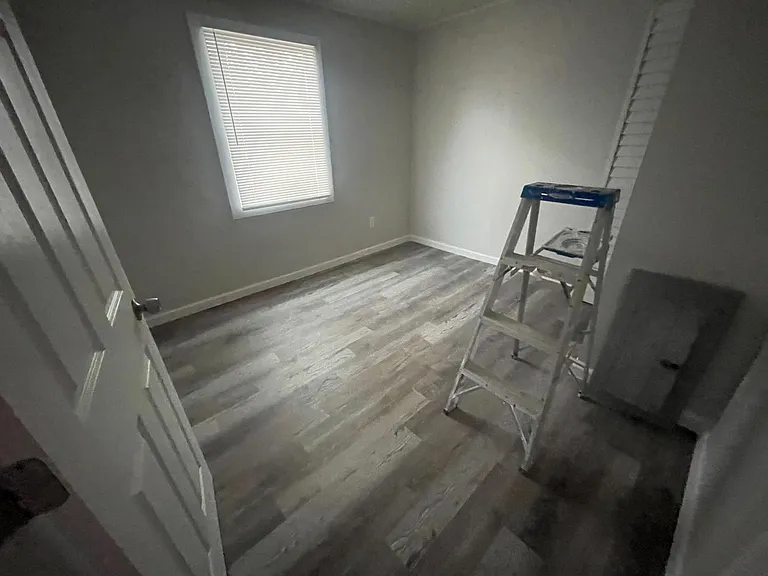 525 New Berlin Rd — Photo 22
