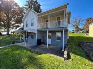 1527 Rostraver St, Monessen, PA 15062