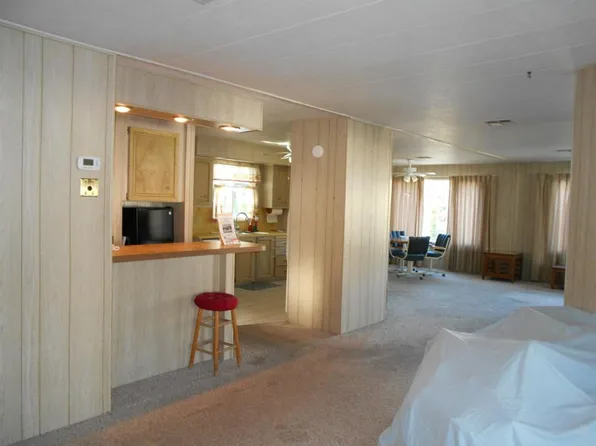 2003 Bayview Heights Dr Space 88, San Diego, CA 92105
