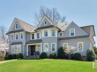 38 Keofferam Rd, Old Greenwich, CT 06870