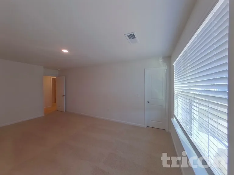 324 Sandbach Rd — Photo 12