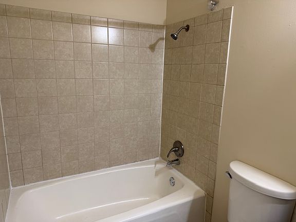 4th image of 29 Sherman Ln