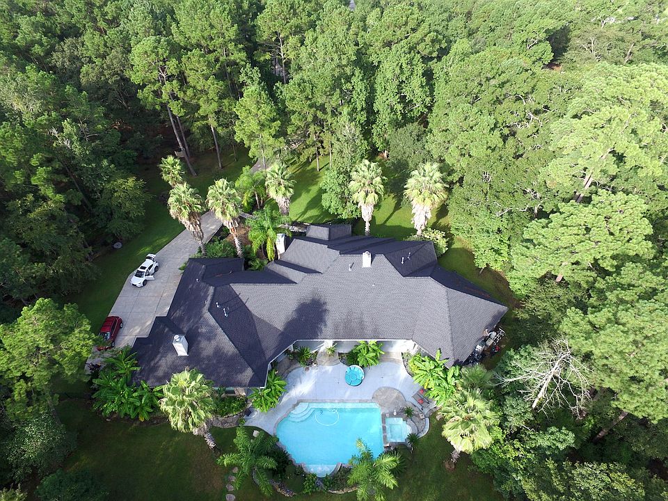 1st image of 10322 Crestwater Cir