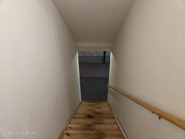 108 Strawberry Field Dr — Photo 18