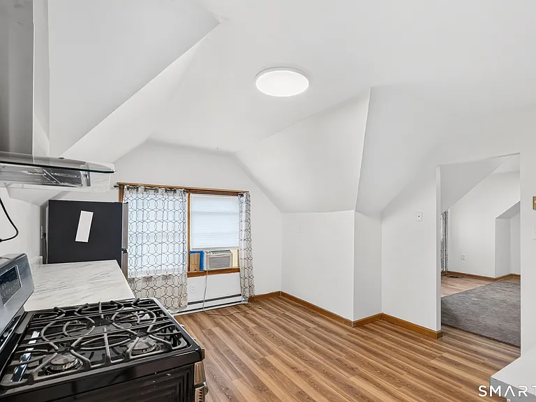 69 Johnson St #3 — Photo 13