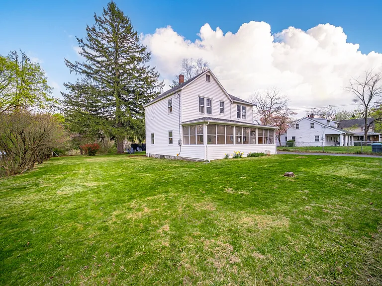 1792 Route 213 — Photo 39