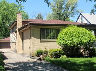 862 Margret St, Des Plaines, IL