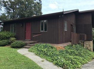 710 Turnpike Ct, Jonesborough, TN 37659