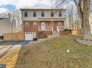 6109 Plainville Ln, Woodbridge, VA 22193