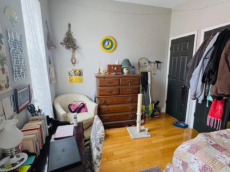 1524 Fontain St — Photo 6