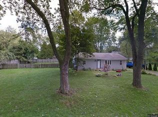 3223 Twinleaf St, Commerce Township, MI 48382