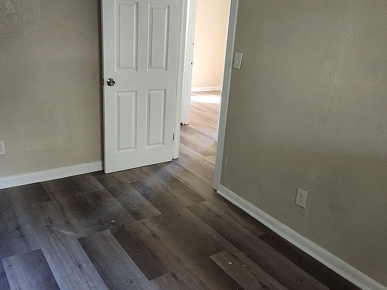 11035 Fort Caroline Rd — Photo 10