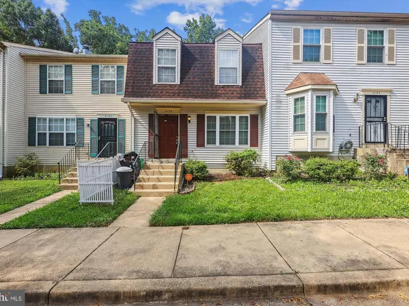4125 Silver Park Ter, Suitland, MD 20746