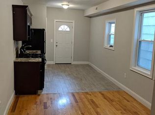 124 Union St #1, Newark, NJ 07105
