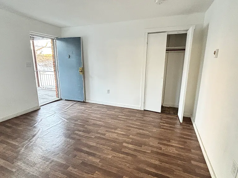 6631 Chester Ave #4 — Photo 4