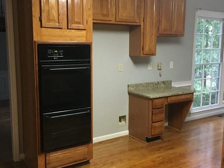 Kitchen Oven
