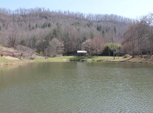 1955 Camp Creek Rd, Whittier, NC 28789