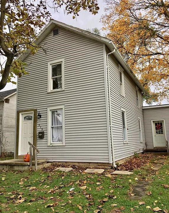 1st image of 215 Freeman Ave