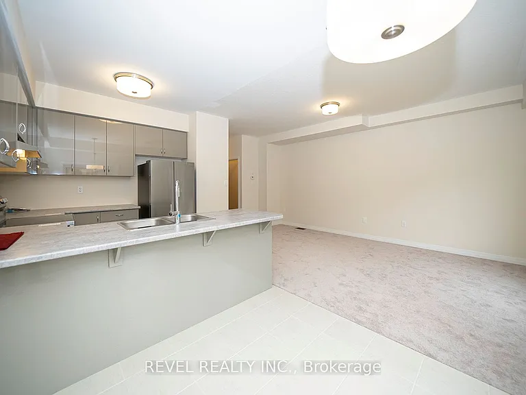 31 Wakeling Dr — Photo 10