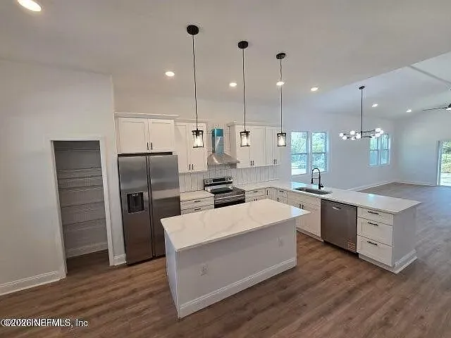3 bed, 1470 sqft, $2,150 — Photo 2