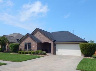 130 Eagle Nest Ct, Richwood, TX 77566