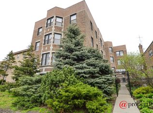 319 Custer Ave APT 1E, Evanston, IL 60202