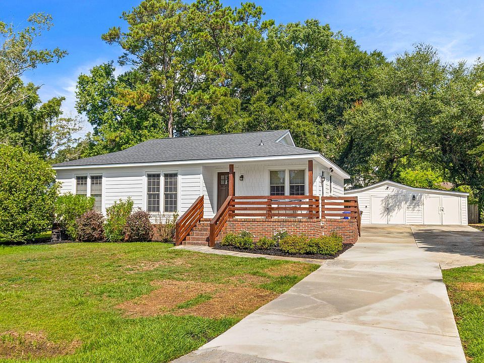1st image of 1115 Kentwood Cir