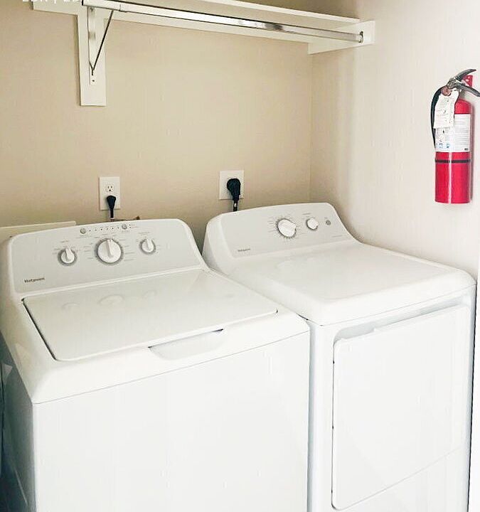1st image of 1512 Shavano Dr #7