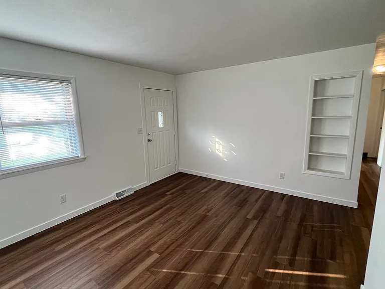 Large Living Room