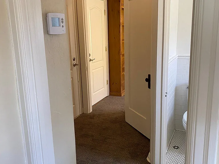 2267 Honolulu Ave #1 — Photo 8