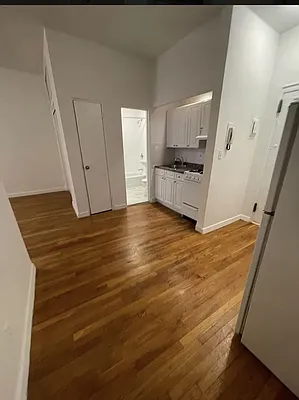 Rented by CitySites Real Estate Group | media 18