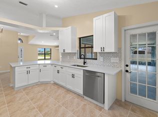 517 NW Placid Ave, Port Saint Lucie, FL 34983