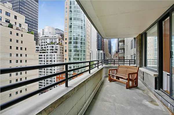 Sold by Corcoran | media 16