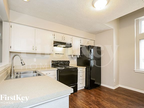 5th image of 6903 Hardwood Dr