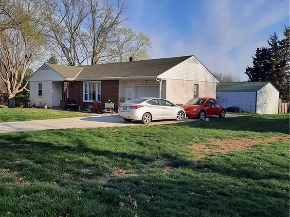 314 E Orchard St, Odessa, MO 64076