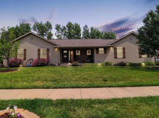 1635 Kingsbury Rd, Washington, IL