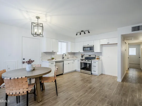 3021 W OCOTILLO Road, Phoenix, AZ 85017