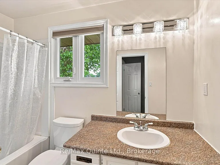 12 Brimley Ct — Photo 14