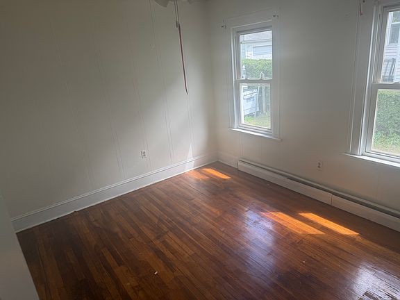 2nd image of 83 Baldwin Ave #1