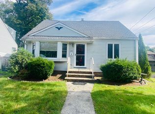 449 Van Buren St, Ridgewood, NJ 07450